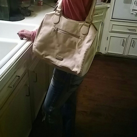 Blush purse with bow! - Picture 7 of 8